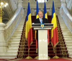 Basescu catre USL: Daca acceptati modificarea constitutiei voi demisiona